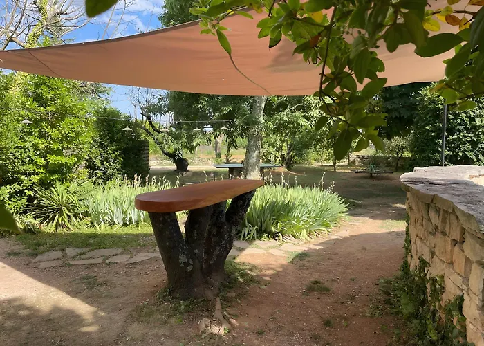 - La Magnanerie * Le Garn